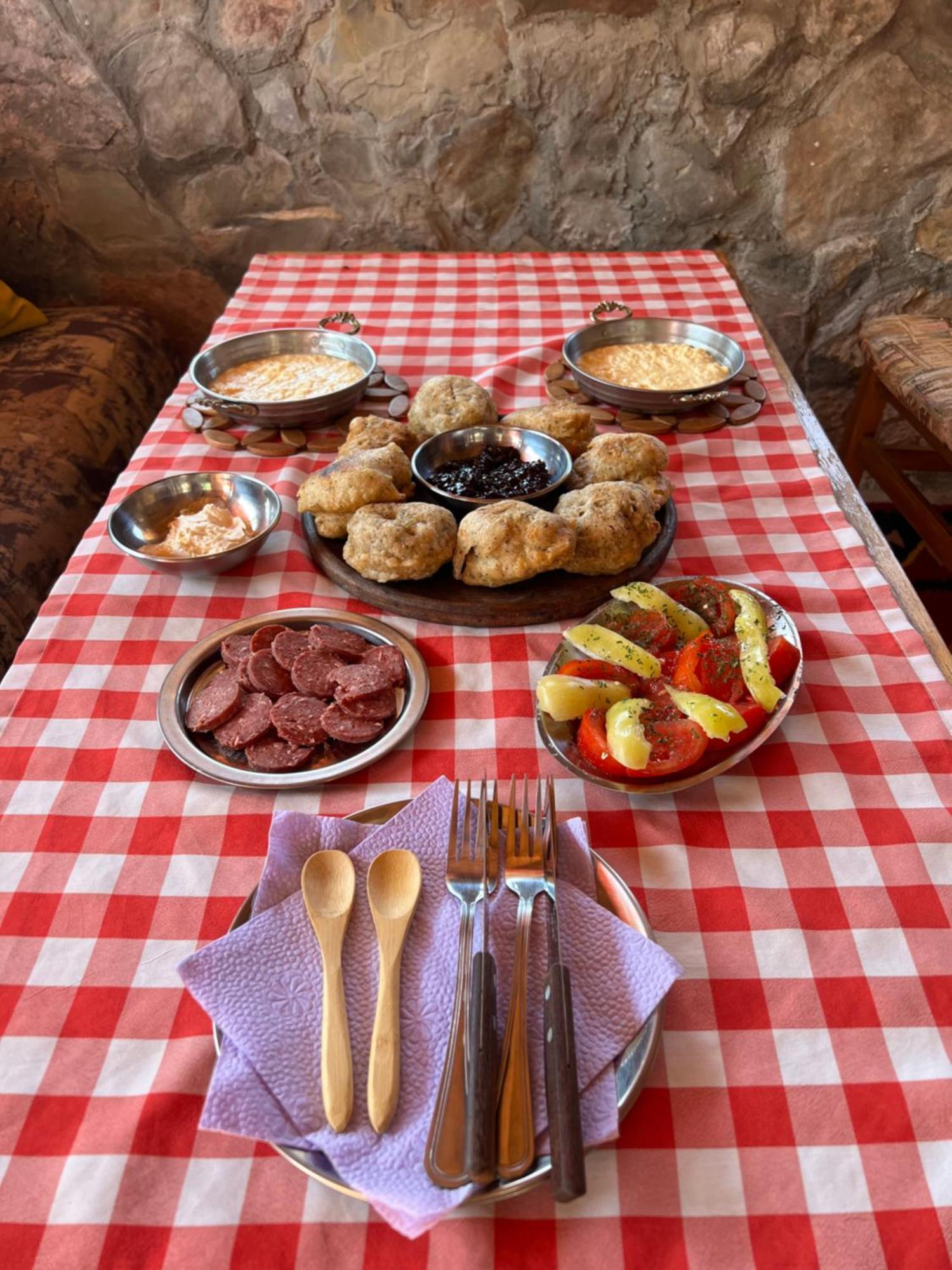 Kod Kapetana Tea Bed & Breakfast Gornji Lukomir ภายนอก รูปภาพ